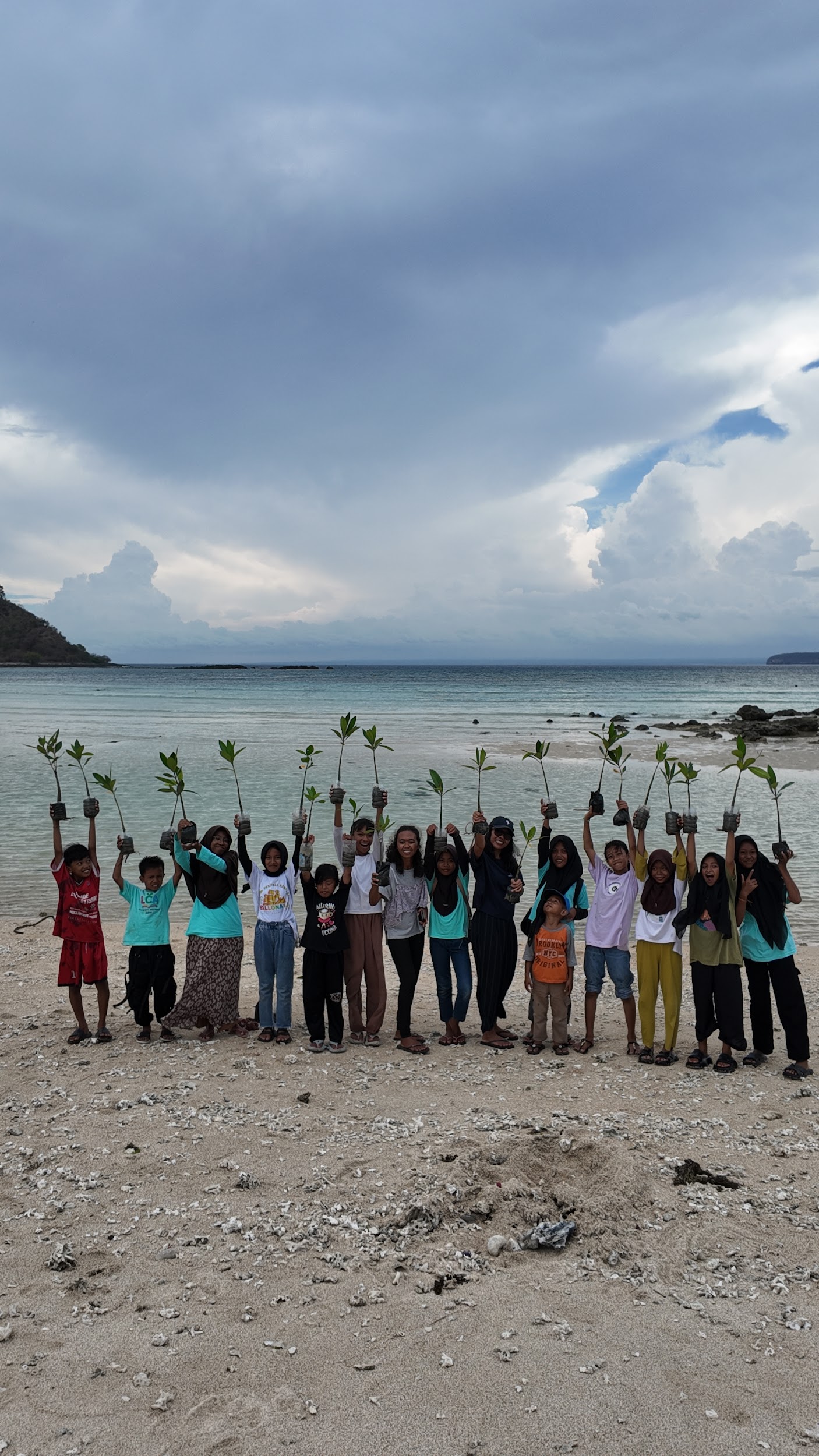 Living on Air Initiates Mangrove Planting for a Healthier Coastal Environment