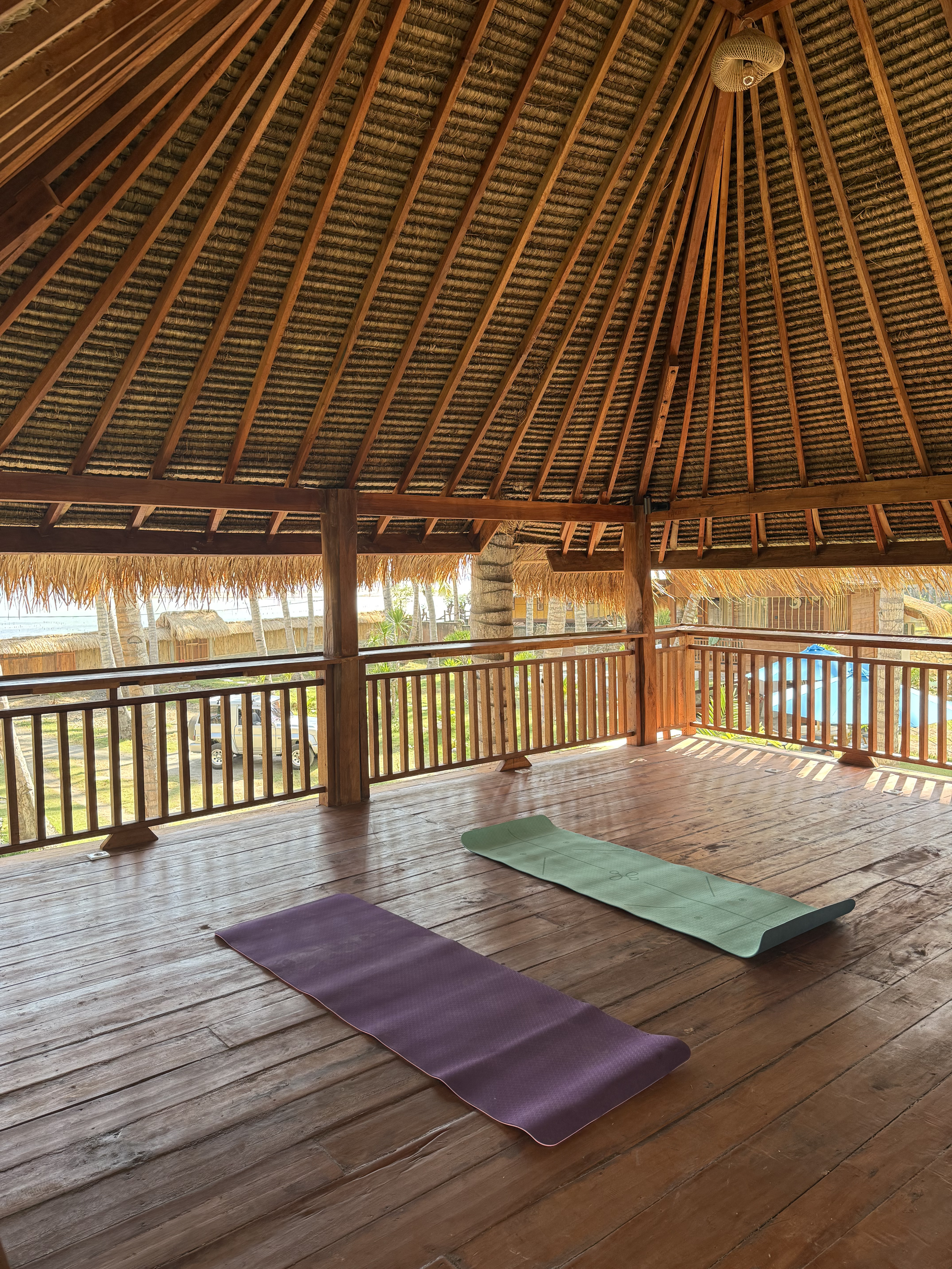 Yoga in Khatulistiwa